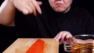 RAW vs OIL