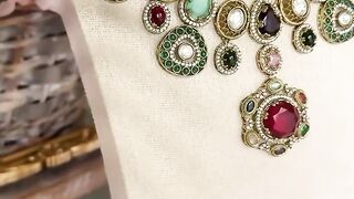 diamond jewelry set, luxury lifestyle, diamond