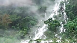 📍 Keindahan Musim Panas Di Negeri Dongeng China Quizhou