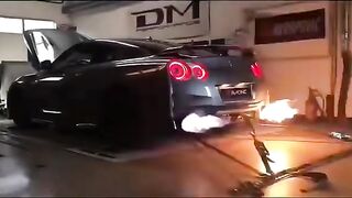 Story_wa_terbaru_buat_kalian_pencinta_mobil_sport