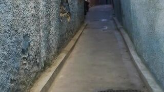 The little alleys in Morocco remind me of the taste of my childhood.