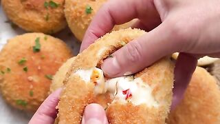 Crunchy chicken cheese