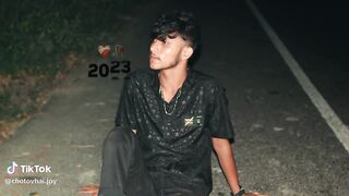 ভিডিও 77