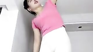 Giant Blade vs. White Pants! 😱 Extreme DIY.mp4
