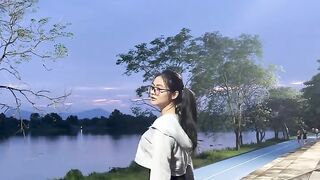 Cantik dan Memikat