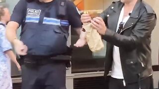 Police fooled by Magician