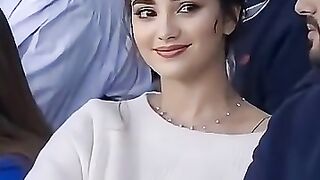 The Shyness of The Angles in The Stadium-Sự e thẹn của những thiên thần trên sân cỏ..#worldcup.mp4