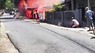 - 🔥 Mini Gas‑Station Fire Spreads to Homes — Faulty Pump Suspected