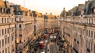 Social_Media_Video_Ads_An_aerial_view_captures_a_bustling_London_street_yzzgI9WF.mp4.mp4
