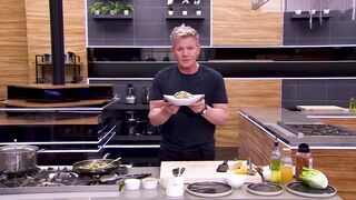 Gordon Ramsay Cooks Up a Simple and Easy Pasta Dish in Just 10 Minutes! 2