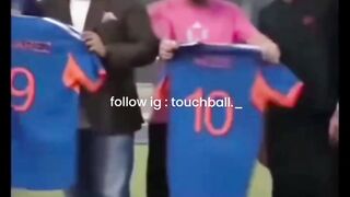 Momen menggelitik saat Lionel Messi dan Rodrigo De Paul terkejut