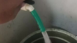 Membuka Keran air
