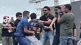 দেব 9