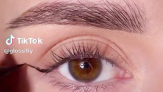 Eye Liner 2