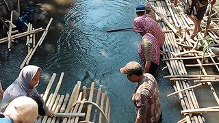 Cari fish di river Cimanuk