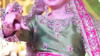 Mehndi Couple Dance Performance