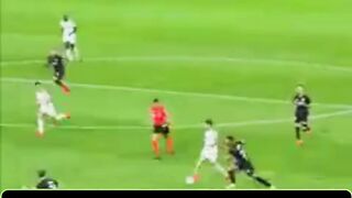 Real Madrid berhasil mengalahkan Real Sociedad dengan skor  telak 4-1 dalam laga tunda pekan pertama La Liga