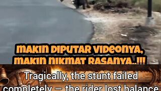 - ⚠️ Stunt Gone Wrong: Rider Crashes Into Drainage Ditch After Losing Balance