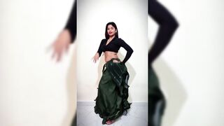 Indian Girl Sandisha Desai Dance