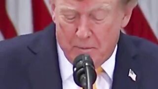 DONALD TRUMP JADI PRESIDEN AS PENAMBAH UTANG TERBANYAK