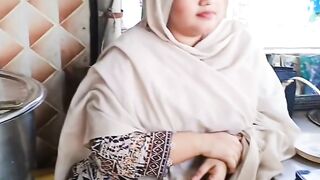 Ayesha Aslam cafe