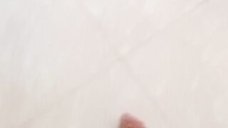 Aku masih Upload Upload Disini