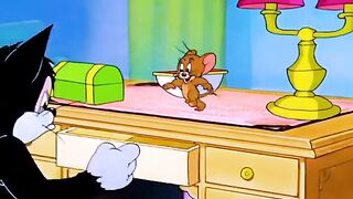Jerry Tricks Tom and Butch! | Double Cat Chase Slapstick | Classic Cartoon Moments
