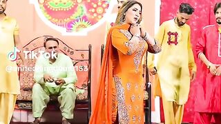 Mehak Malik blockbuster dance performance 2