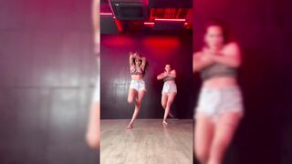 Indian Girl Riya Sood Dance 10