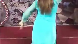 Live performance from Lahore stag drama 2