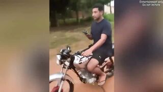 try not to laugh 28