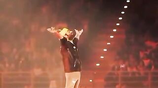 Tera fitur jab se chat gaya re -Arjit sing stage performance