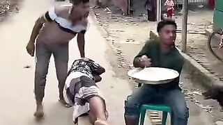দো-ষ-টা কার ছিলো #funny #foryou.mp4