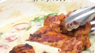 Olahan Ayam Bikin Tagih! Resep Creamy Chicken Spinach Gurih & Lumer 🍗🧀