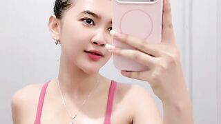 tebak bagian apa yang ngga pink