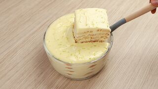 World’s creamiest lemon dessert, no gelatin! Simple and easy to make.