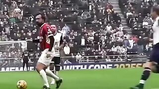 Pirlo Bisa Bikin Lawan Salah Langkah! 😱