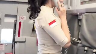 Hullo just come pleasr. I am waighting.mp4