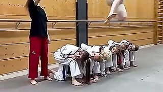 Unbelievable Women's Taekwondo Moves
