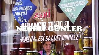 Neşeli Günler - RESTORASYONLU 4K FULL | (Şener Şen, Münir Özkul, Adile Naşit)