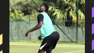 Skill Pemain Baru MU Bikin Geleng-geleng