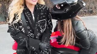 держись крепче, милая!