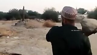 Manoun abujehal qabar........ subscribe my channel