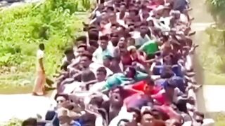 Train par buhat awam | Itne ziyada log ????