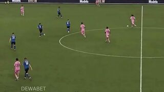 Lionel Messi mencetak empat gol dan satu assist saat Major League Soccer 2