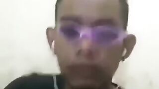 tidak jelas, wa aja