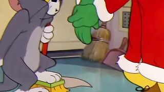Tom Instantly REGRETS Messing With Spike Dog! 😂🪓 Karma Strikes Back