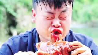 mukbang | Make super large cow hooves delicious | Chinese food | songsong and ermao