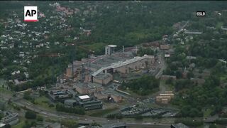Coffin of Norway's King Harald V arrives at the Royal Palace in Oslo