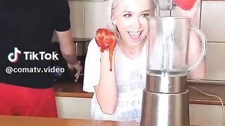 Surprising Prank, watch until the end